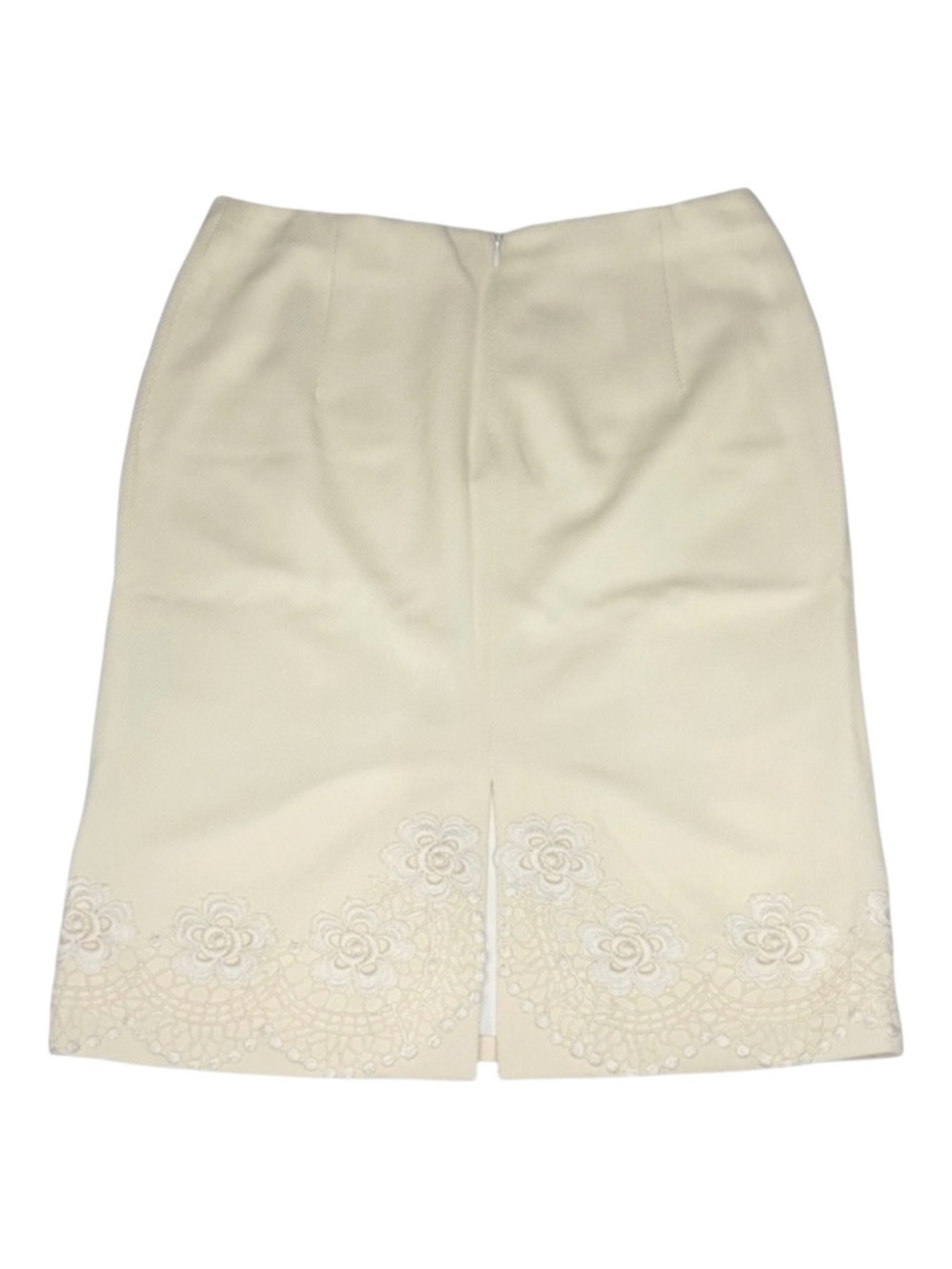 Valentino 𑁍 Rose Lace Wool Pencil Back Slit Knee Length Skirt 𑁍 Winter White 4 - Picture 3 of 16